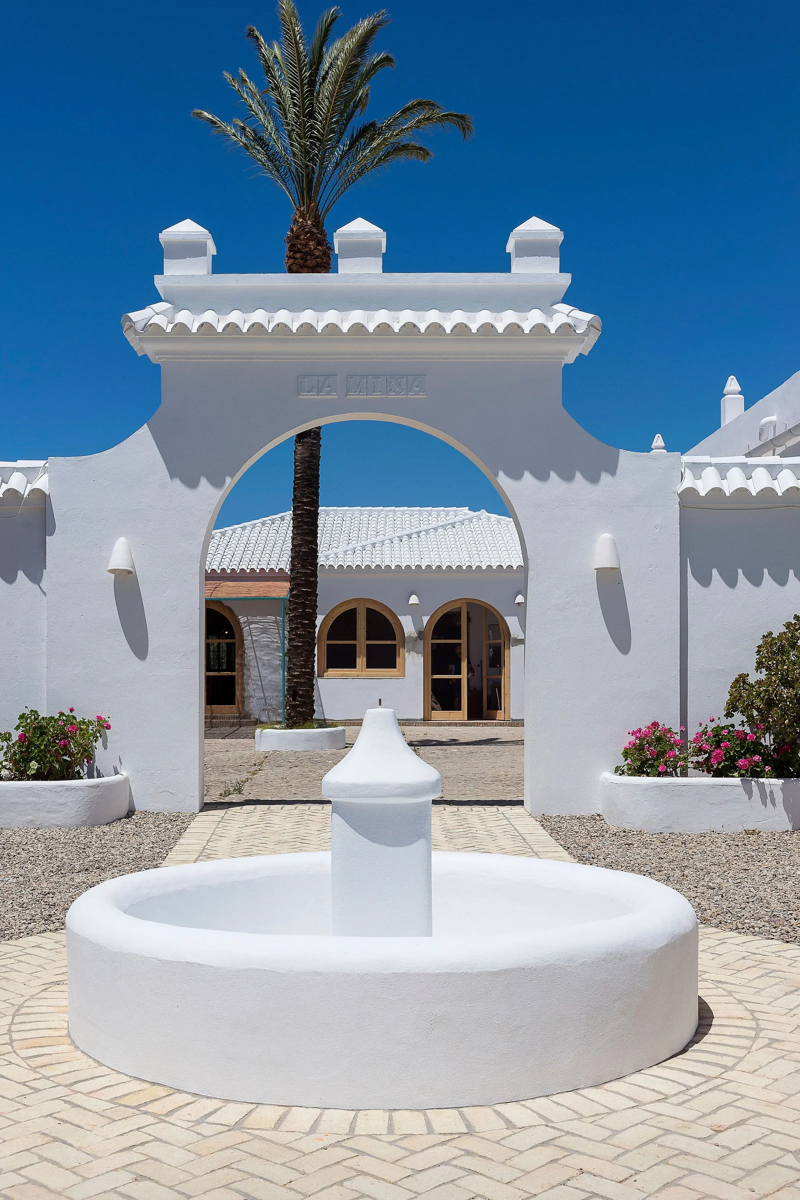 Patio con fuente en Cortijo La Mina